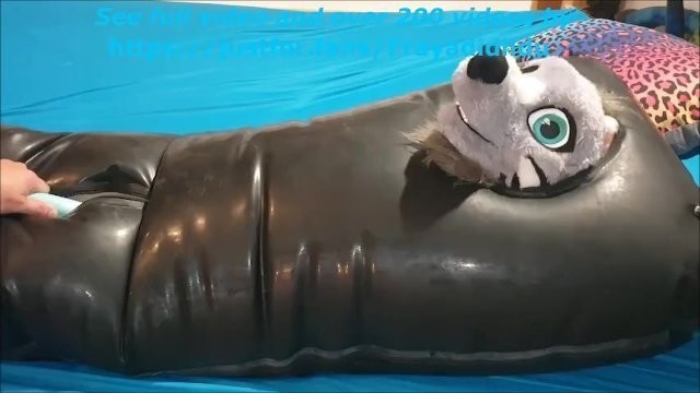 HELP! i got Teased while can't Run away :o
