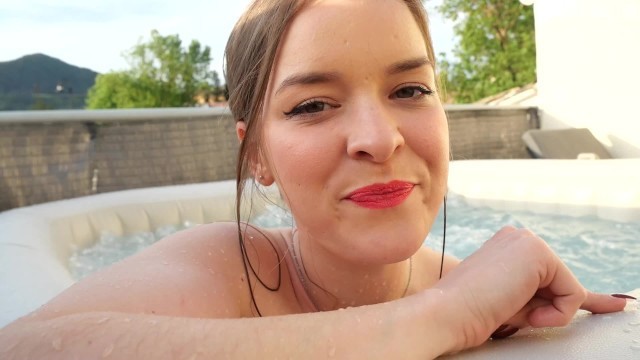 J'ai Acheté un JACUZZI Pour 6 Personnes !! C'est Une DINGUERIE ! AS's - Ep9 - VLOG