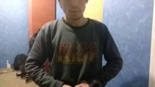 Just another (amateur) Guy Masturbating in Front of a Phone Camera