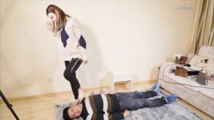 CHinese Feet Trample