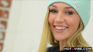 Kendra Sunderland behind the Scenes HOT