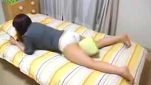 Multiorgasmic Mastsrubating Mattress Fucking