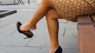 Asian Pump Dangle Duribg Lunch Break