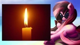 Reading ~ Honorary Apple