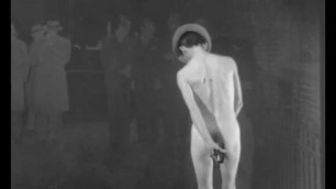 Harry Schnitzel: Pvt.Dick: The cock case