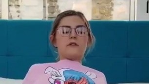 nerdy girl riding the dick