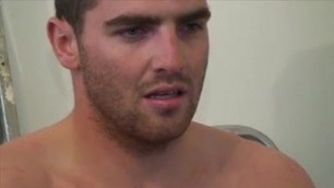 Brit Bro Masturbation