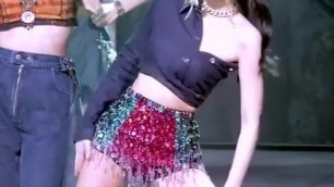 It's Just Jennie And Her Gorgeous Thighs