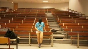 Gay exhibtionist Stripping and cumming in lecture hall