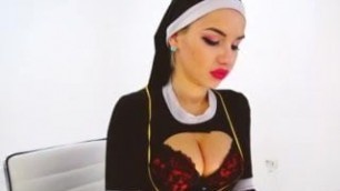 Lisa Cummm 5 - Nun