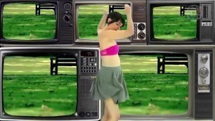 British Sexy Presenter Dances
