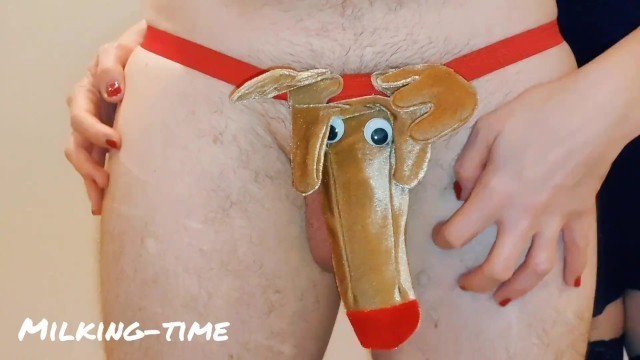 Rudolph Gets his Nose Polished! a Slow Christmas Handjob (Milking-time)
