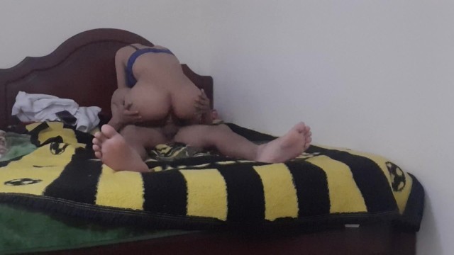 Perdiendo La Virginidad Con Mi